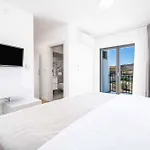 Villa High Life *